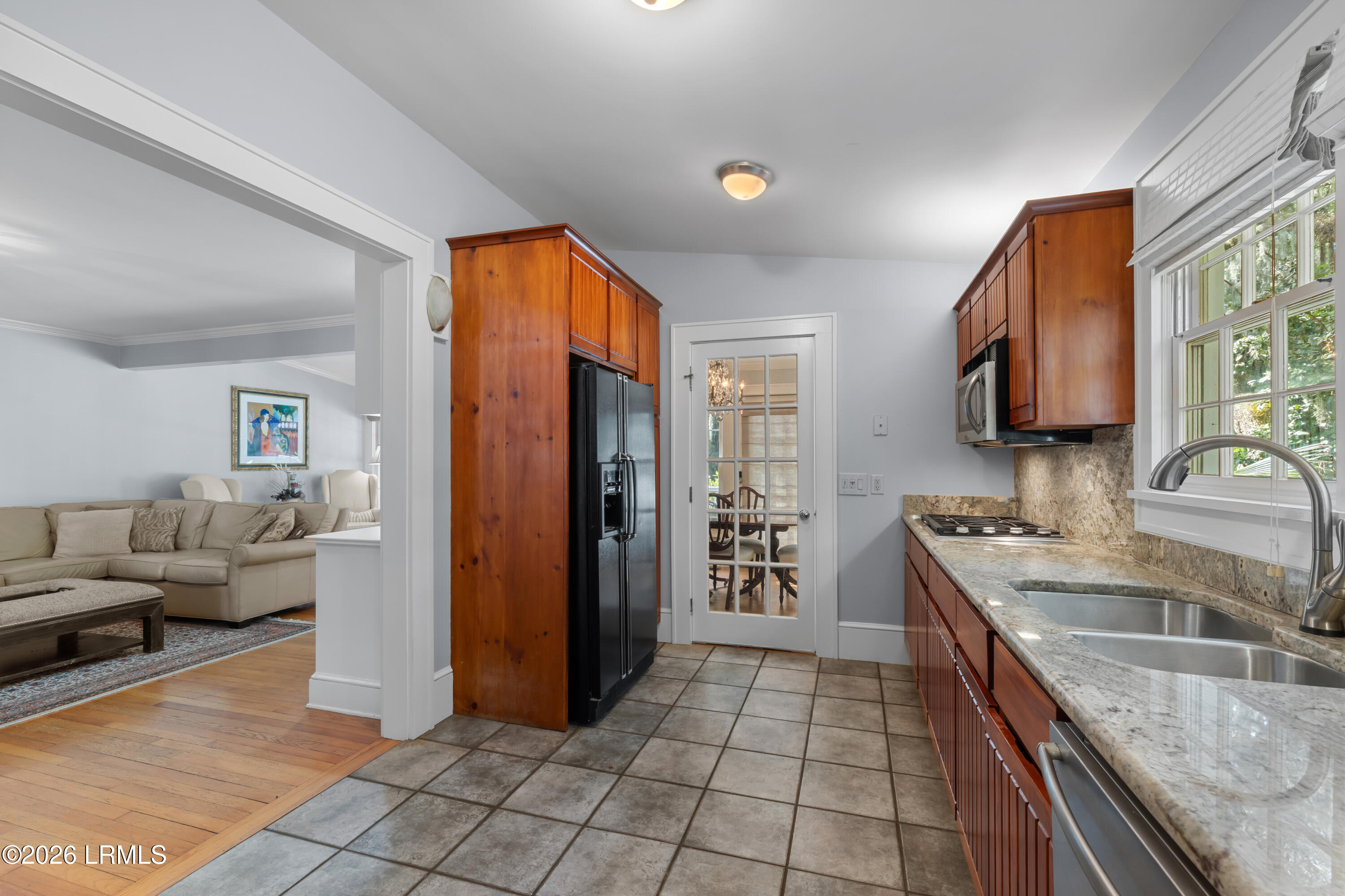 310 Hancock Street Beaufort, SC 29902 - Photo 11 of 46 Kitchen 2