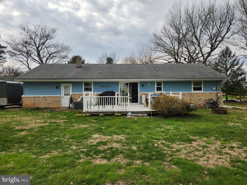 3458 Duff Avenue Lancaster, PA 17601 - Photo 4 of 18