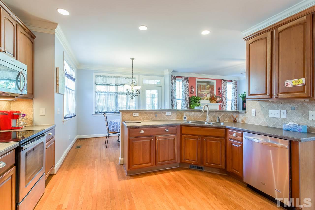102 Roundtop Road Cary, NC 27519 - Photo 11 of 21 Gallery Image 11