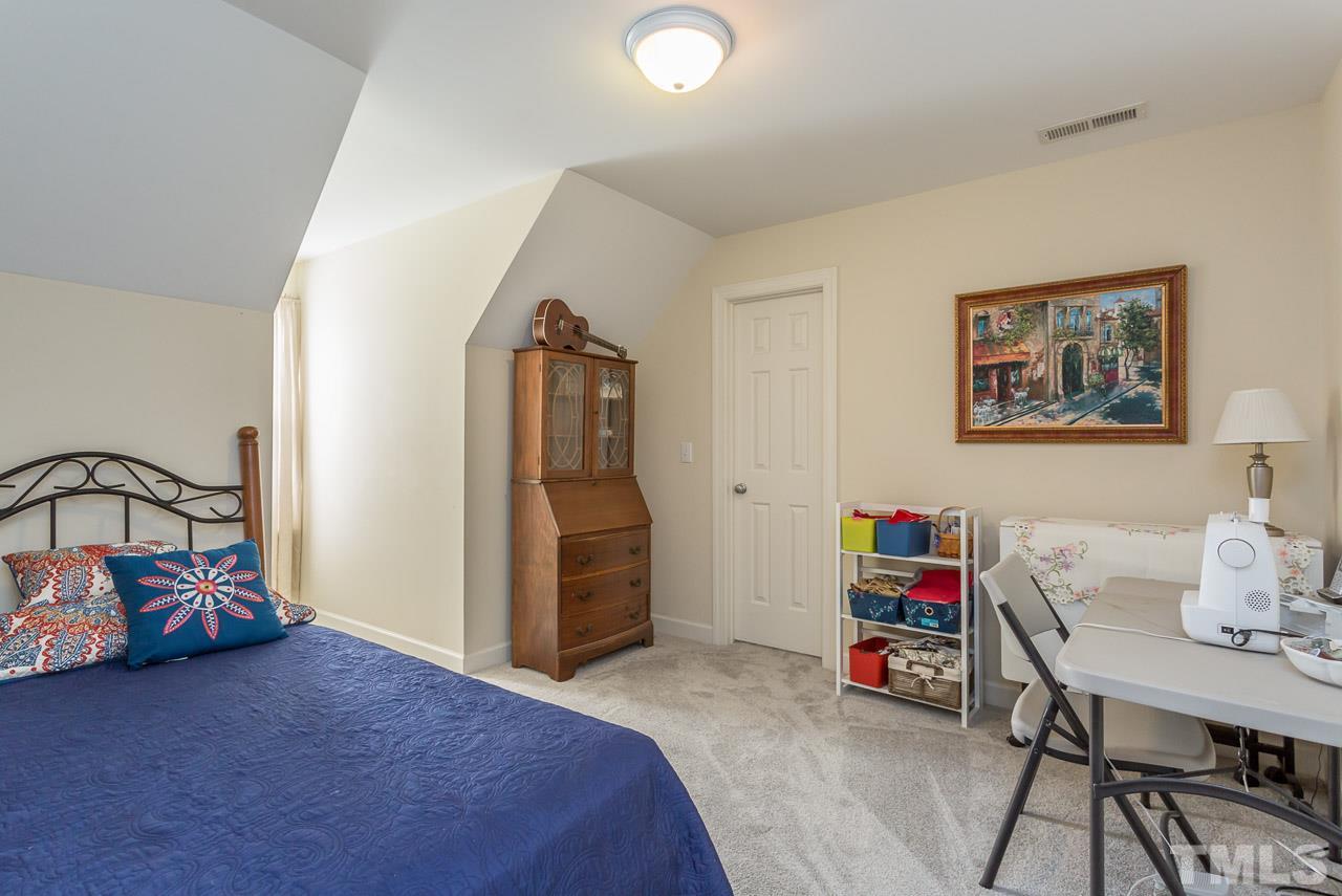 102 Roundtop Road Cary, NC 27519 - Photo 16 of 21 Gallery Image 16