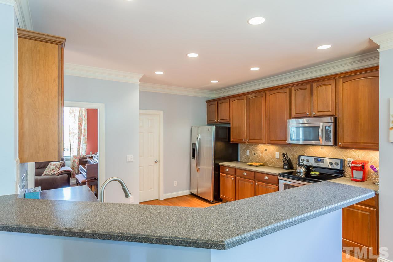 102 Roundtop Road Cary, NC 27519 - Photo 10 of 21 Gallery Image 10