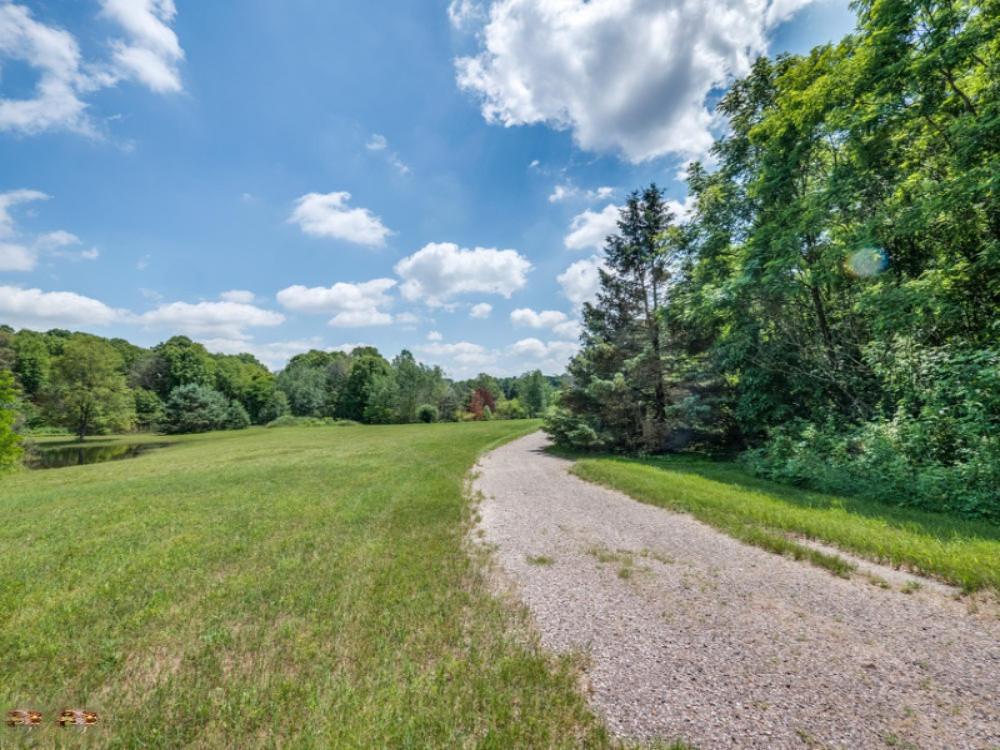 9970 Grape Ridge Kalamazoo, MI 49009 - Photo 39 of 42 P1122199b