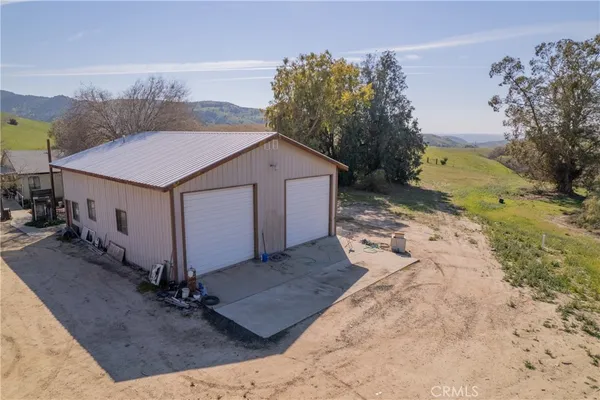 $3,800,000 | 3160 Gillis Cyn Road, Shandon, CA 93461