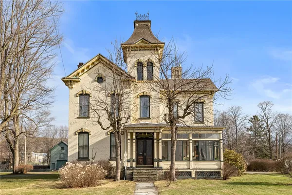 $344,900 | 110 West Washington Street, Bath, NY 14810