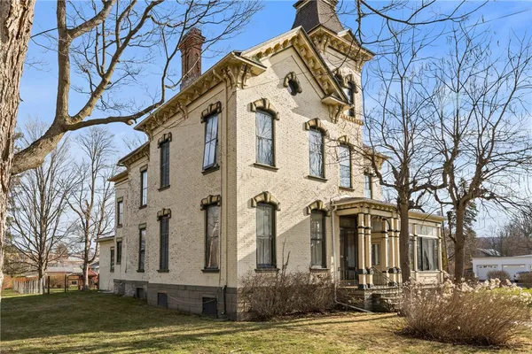 $344,900 | 110 West Washington Street, Bath, NY 14810