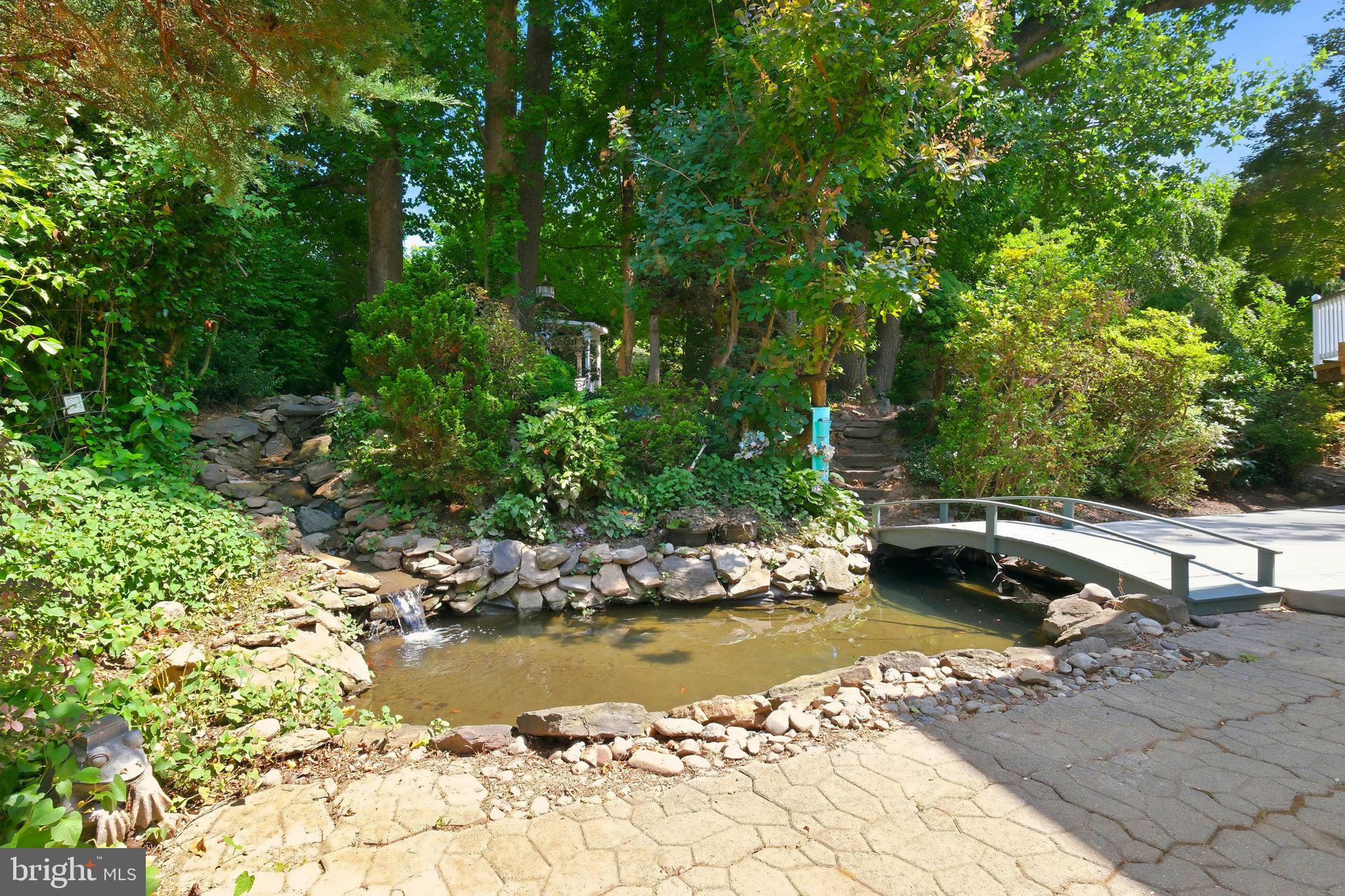 1617 Billman Lane Silver Spring, MD 20902 - Photo 4 of 47 Backyard