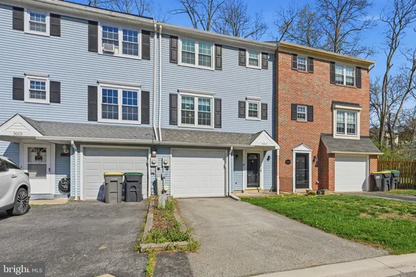 $294,900 | 5003 East Woodmill Drive, Wilmington, DE 19808