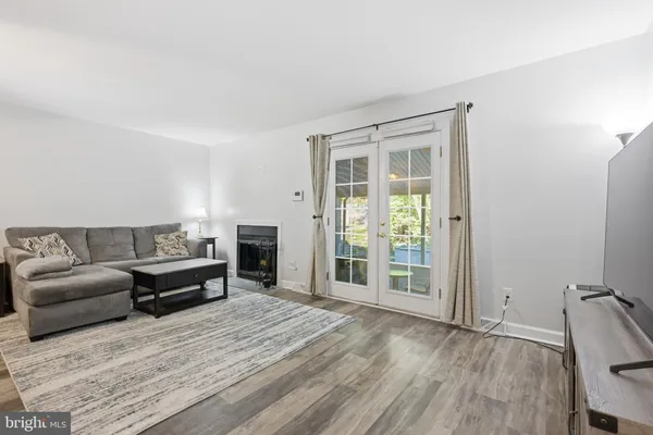 $294,900 | 5003 East Woodmill Drive, Wilmington, DE 19808