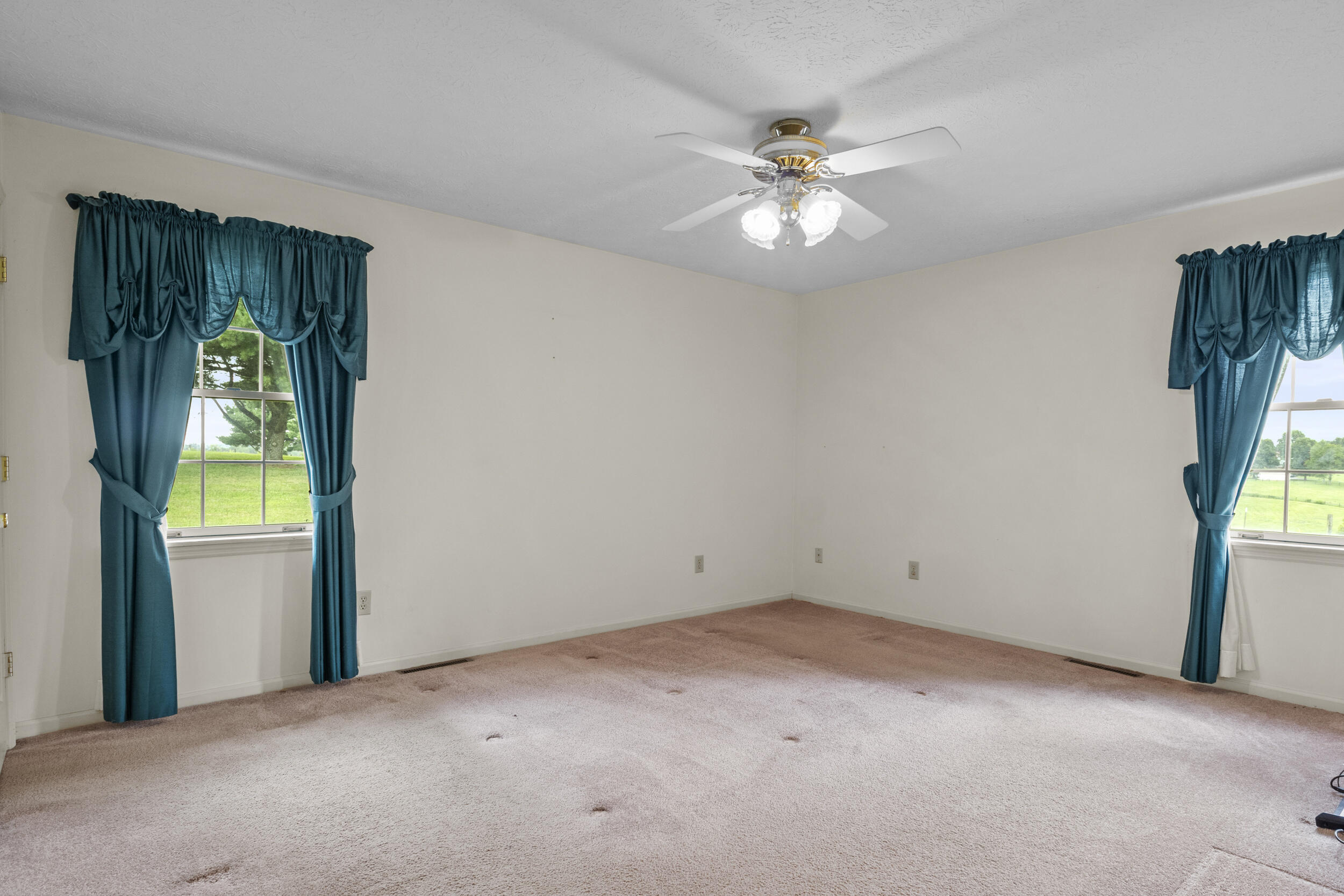 4185 Van Thompson Road Mount Sterling, KY 40353 - Photo 21 of 43 24_img_0072