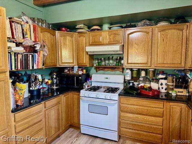 5748 West Coon Lake Road Howell, MI 48843 - Photo 15 of 74