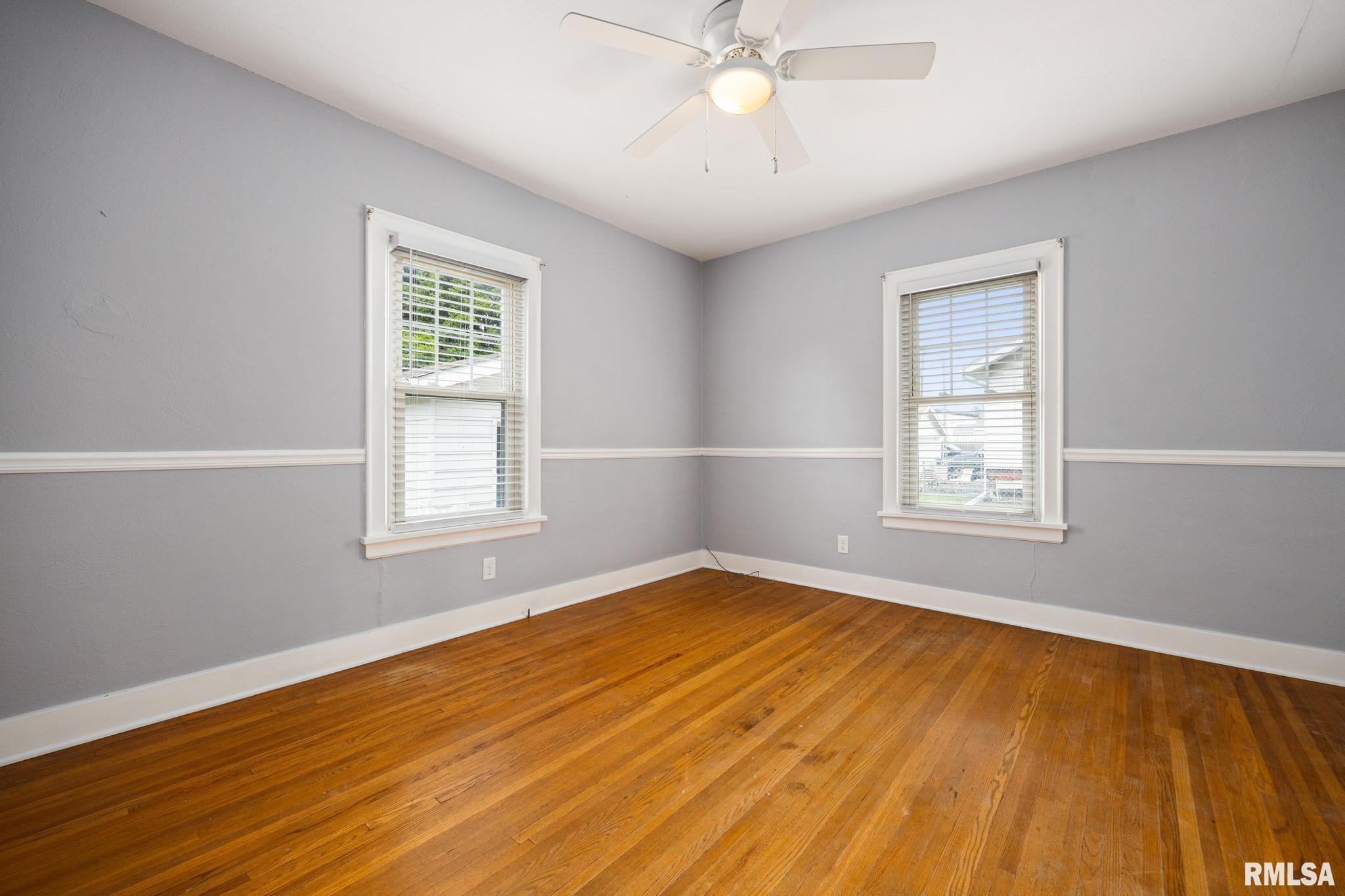 1323 West Circle Road Peoria, IL 61604 - Photo 22 of 43