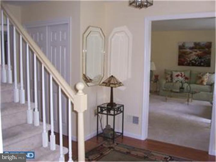 239 Lafayette Lane Wayne, PA 19087 - Photo 4 of 15 Foyer