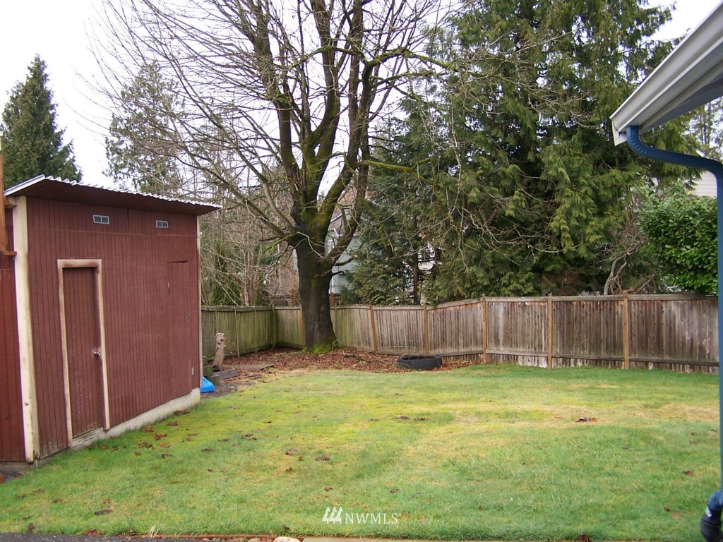 19206 29th Avenue Southeast Bothell, WA 98012 - Photo 16 of 23 Gallery Image 16