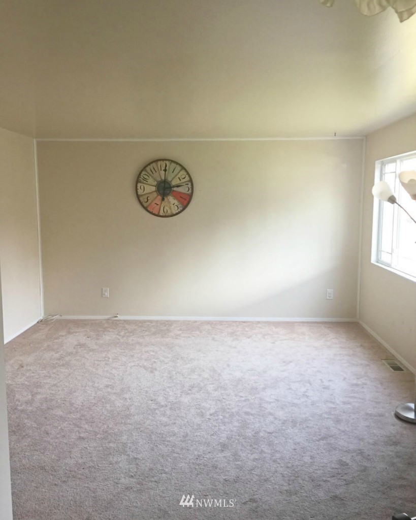 19206 29th Avenue Southeast Bothell, WA 98012 - Photo 3 of 23 Gallery Image 3