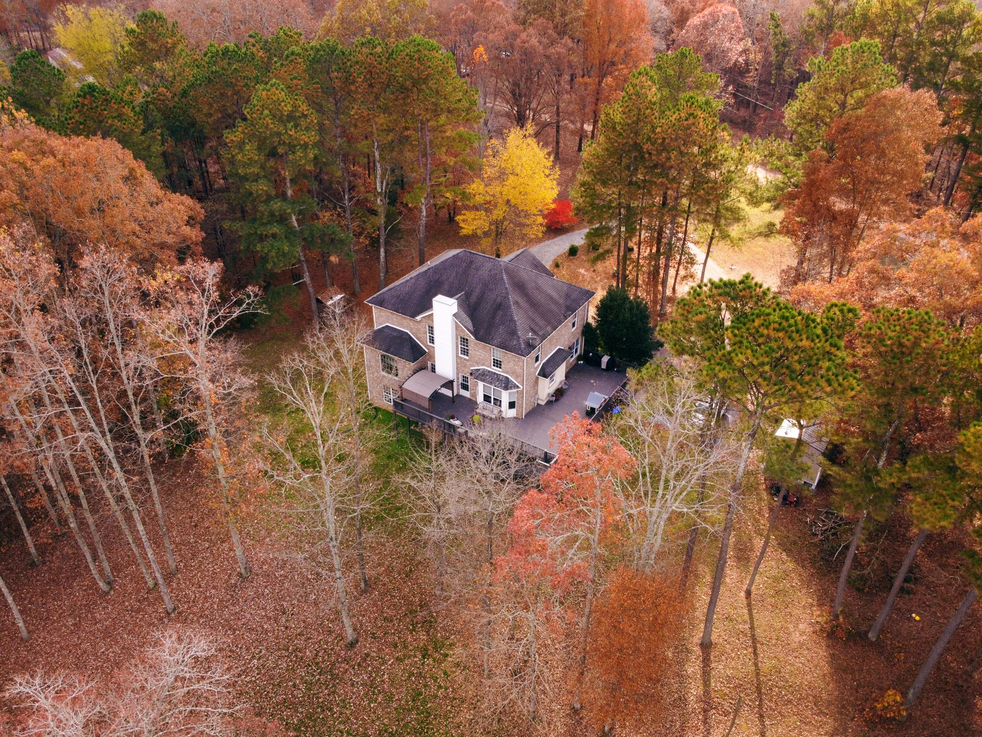 5061 Spears Road Centerville, TN 37033 - Photo 4 of 55 a aerial view of a house with yard and mountain view