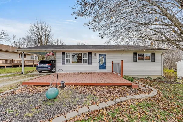 $203,500 | 306 Sunset Drive, Aurora, IN 47001
