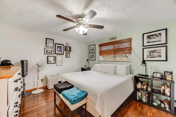 $203,500 | 306 Sunset Drive, Aurora, IN 47001