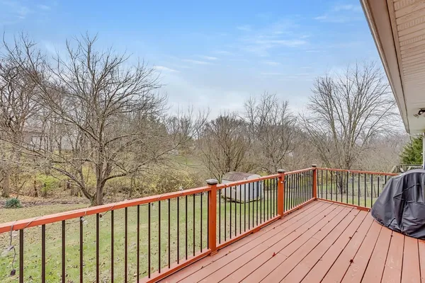 $203,500 | 306 Sunset Drive, Aurora, IN 47001