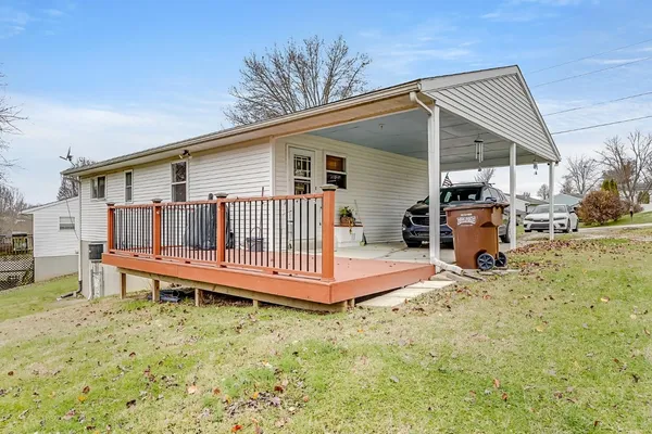 $203,500 | 306 Sunset Drive, Aurora, IN 47001