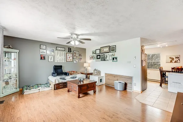 $203,500 | 306 Sunset Drive, Aurora, IN 47001