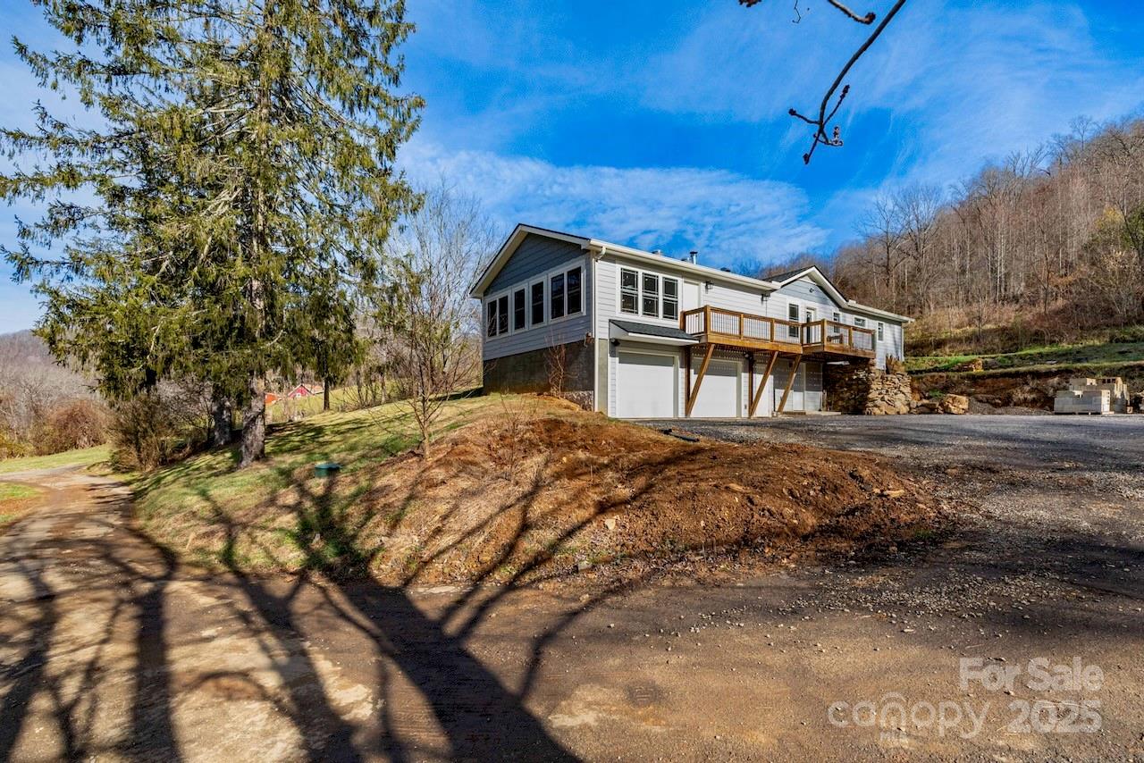 2888 Beaverdam Road Canton, NC 28716 - Photo 33 of 35