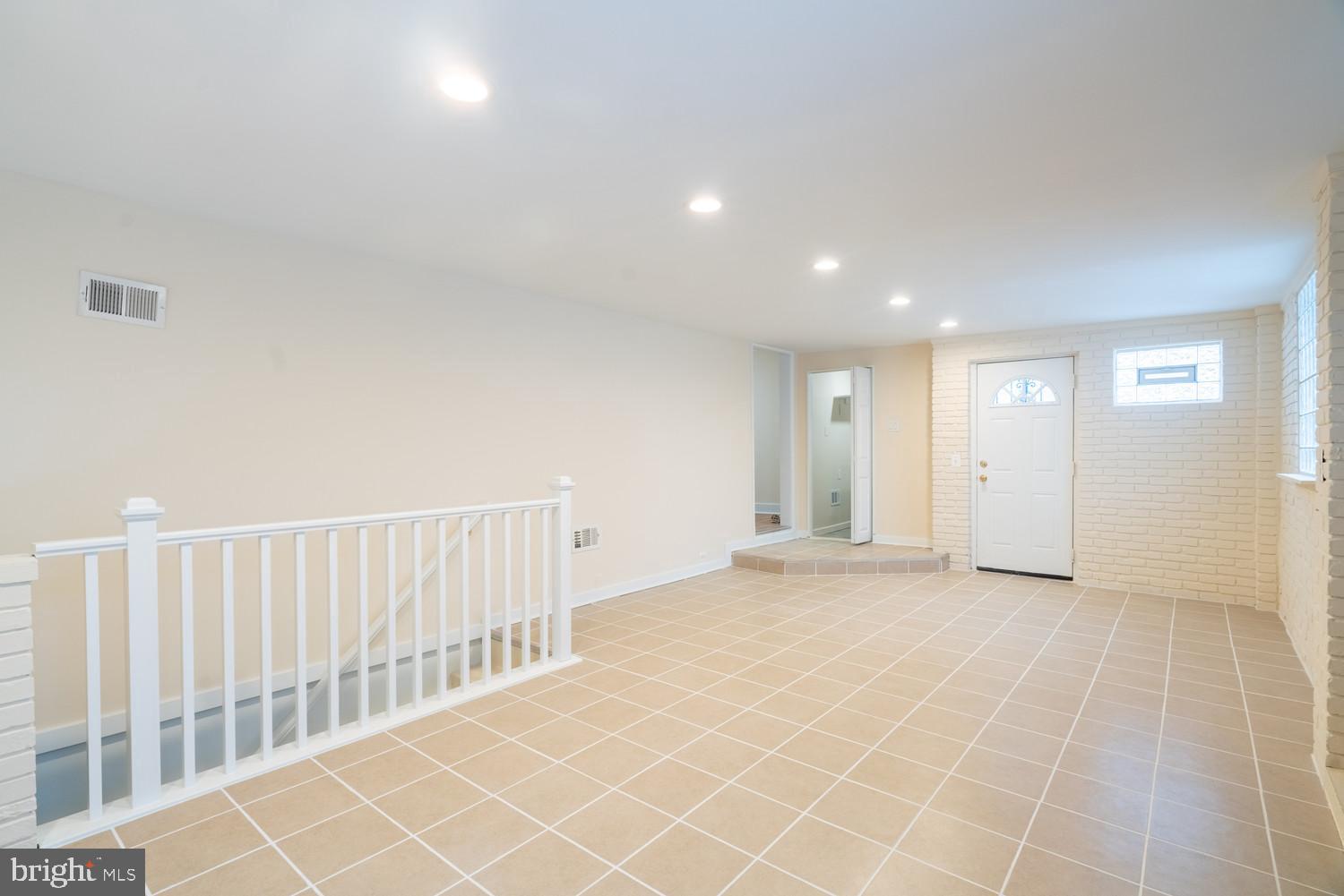 7313 Dooman Road Baltimore, MD 21244 - Photo 13 of 35 a view of an empty room