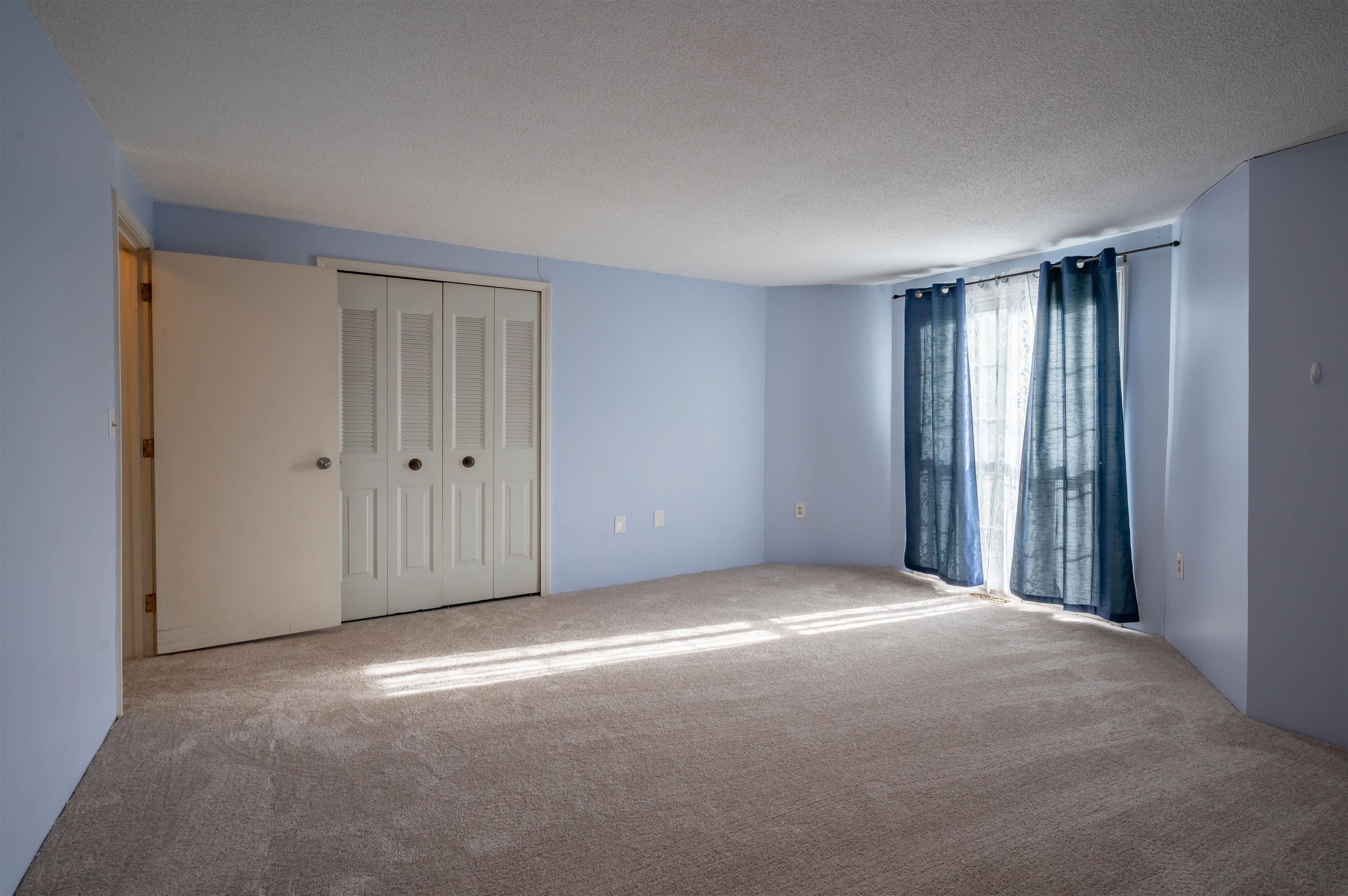 181 Cannongate III Road Nashua, NH 03063 - Photo 13 of 28