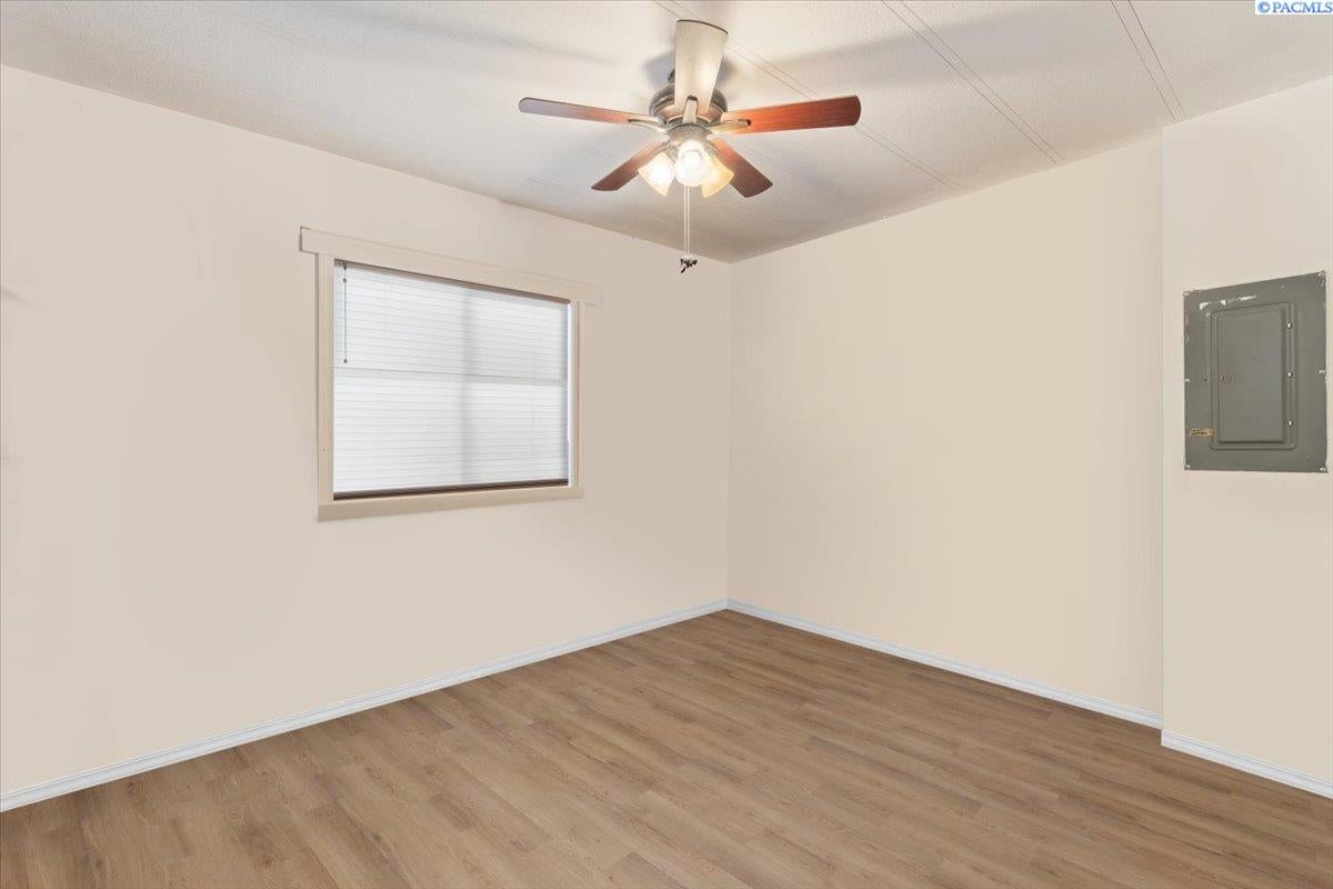47 Robin Road Burbank, WA 99323 - Photo 33 of 36 Gallery Image 33