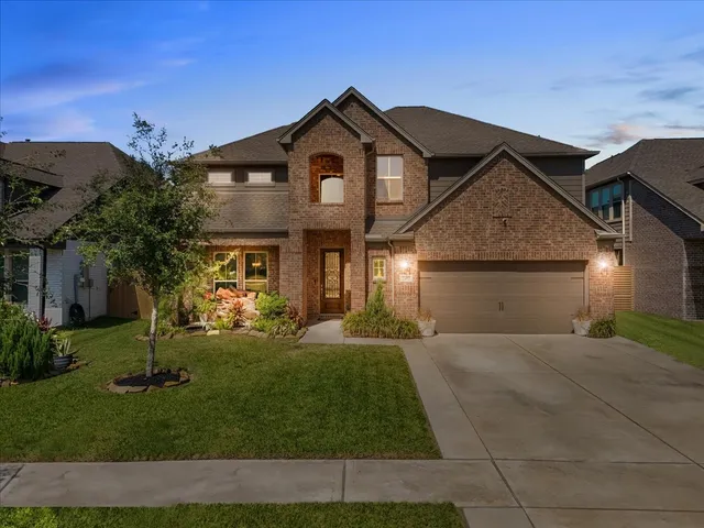 $515,000 | 2417 Lake Mist Drive, Texas City, TX 77568