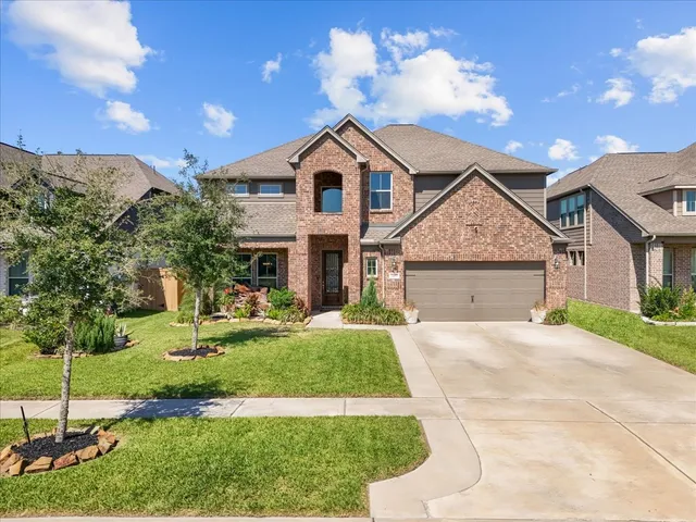 $515,000 | 2417 Lake Mist Drive, Texas City, TX 77568
