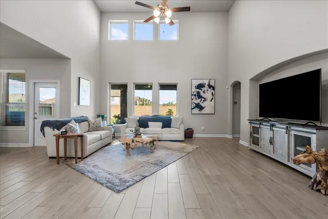 $515,000 | 2417 Lake Mist Drive, Texas City, TX 77568