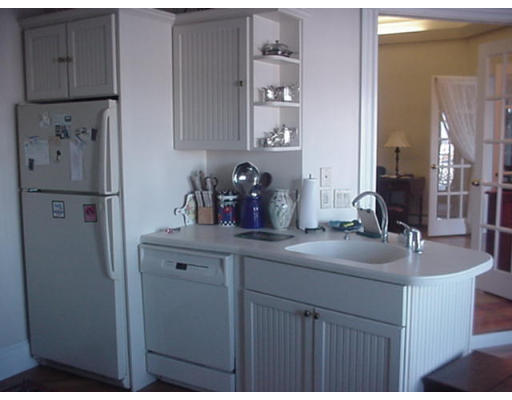 646 Jerusalem Road, Unit 2 Cohasset, MA 02025 - Photo 3 of 6 Gallery Image 3