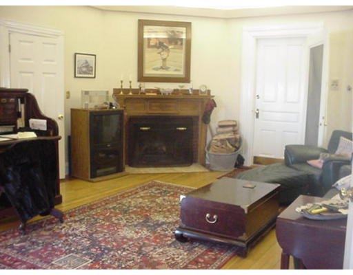 646 Jerusalem Road, Unit 2 Cohasset, MA 02025 - Photo 5 of 6 Gallery Image 5