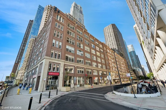 $2,750 | 540 North Lake Shore Drive, Unit 616, Chicago, IL 60611