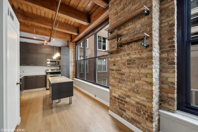 $2,750 | 540 North Lake Shore Drive, Unit 616, Chicago, IL 60611