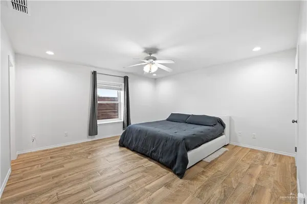 $2,000 | 4012 Auburn Avenue, McAllen, TX 78504