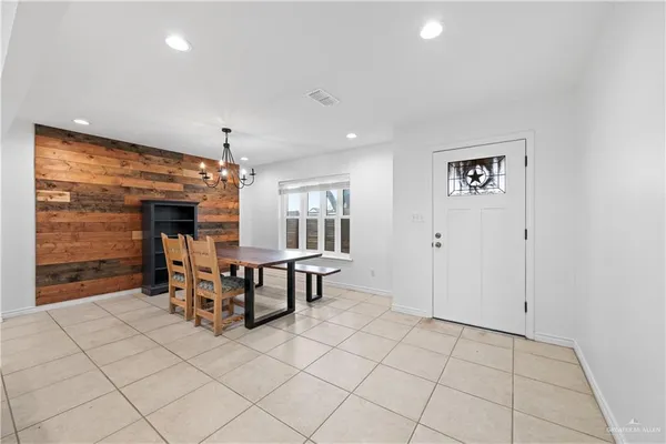 $2,000 | 4012 Auburn Avenue, McAllen, TX 78504