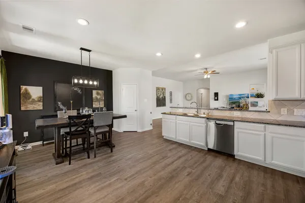 $255,000 | 20126 Wade Hampton Drive, Cleveland, TX 77327