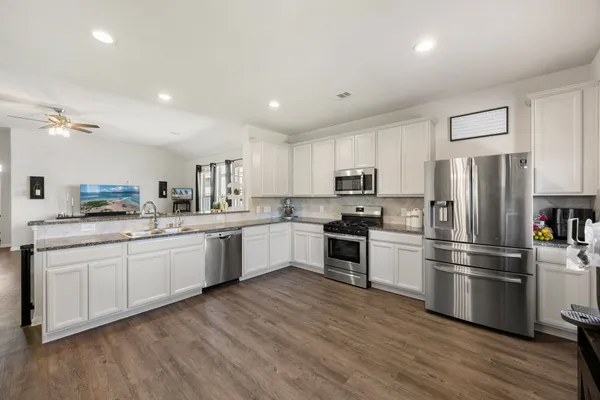 $255,000 | 20126 Wade Hampton Drive, Cleveland, TX 77327