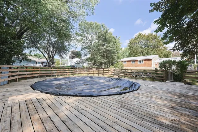 $450,000 | 11 Silver Avenue, Bellingham, MA 02019