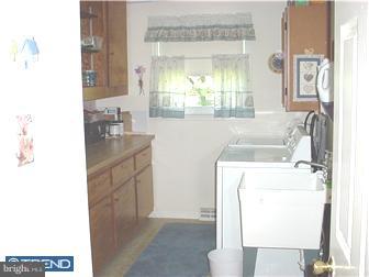 984 Roeloffs Road Yardley, PA 19067 - Photo 11 of 12 Gallery Image 11