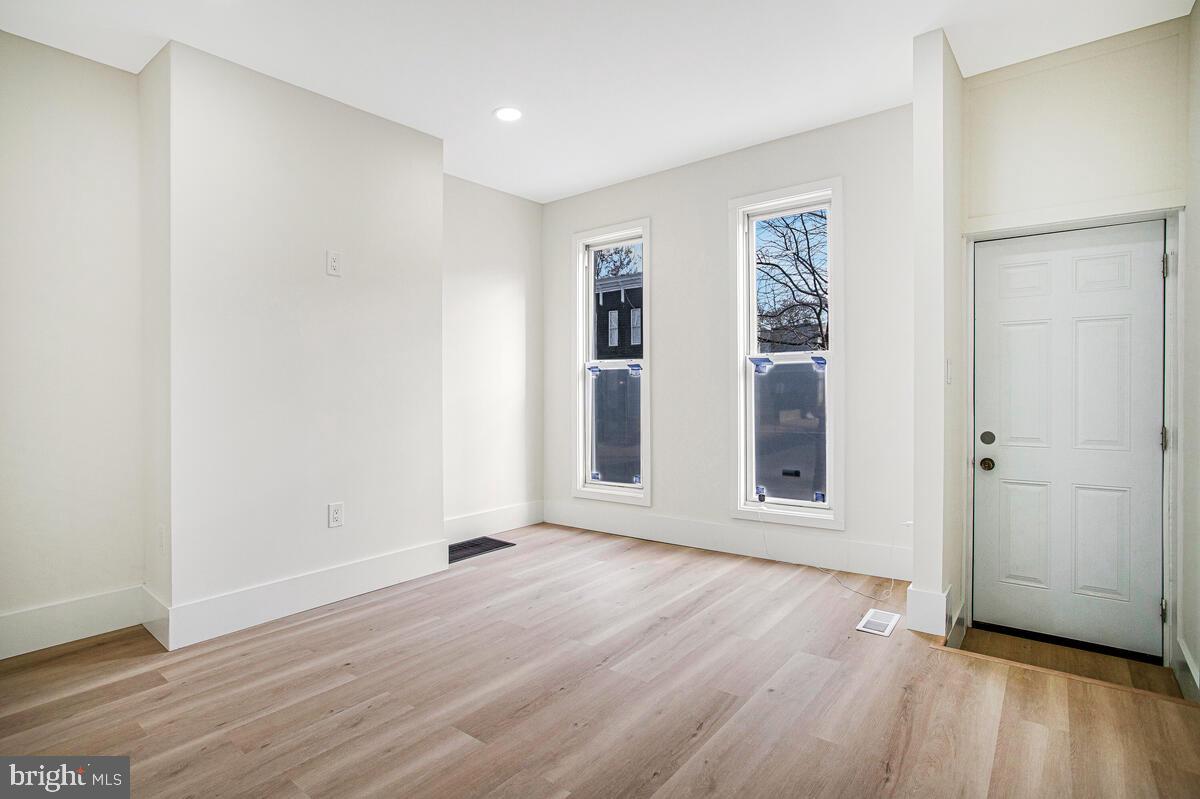 312 South Pulaski Street Baltimore, MD 21223 - Photo 21 of 39