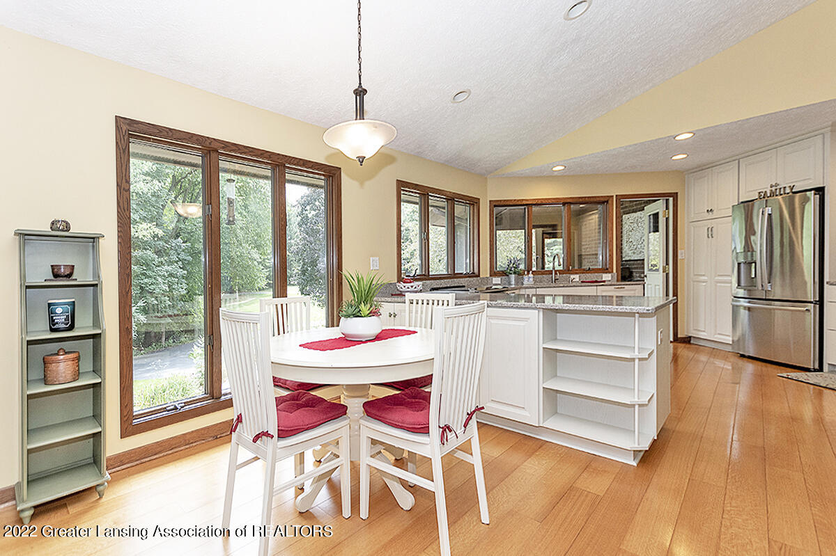 4951 Van Atta Road Okemos, MI 48864 - Photo 14 of 59 _DSC8015