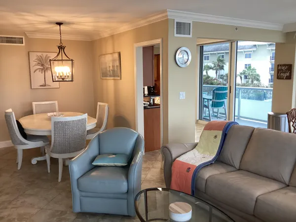 $3,700 | 3554 Ocean Drive, Unit 301, Vero Beach, FL 32963