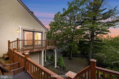 $1,950,000 | 105-107 Attitash Lane, Tafton, PA 18464