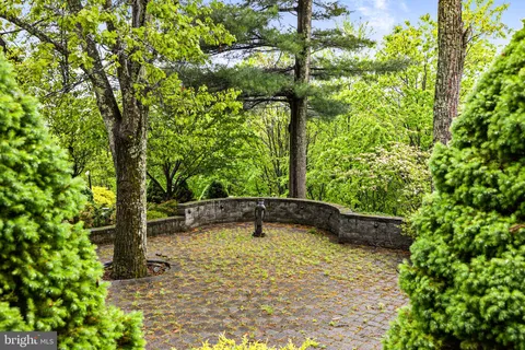 $1,950,000 | 105-107 Attitash Lane, Tafton, PA 18464