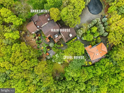 $1,950,000 | 105-107 Attitash Lane, Tafton, PA 18464