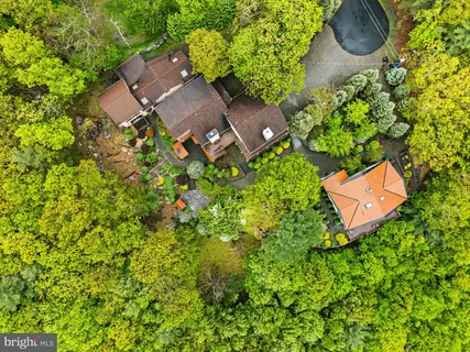 $1,950,000 | 105-107 Attitash Lane, Tafton, PA 18464