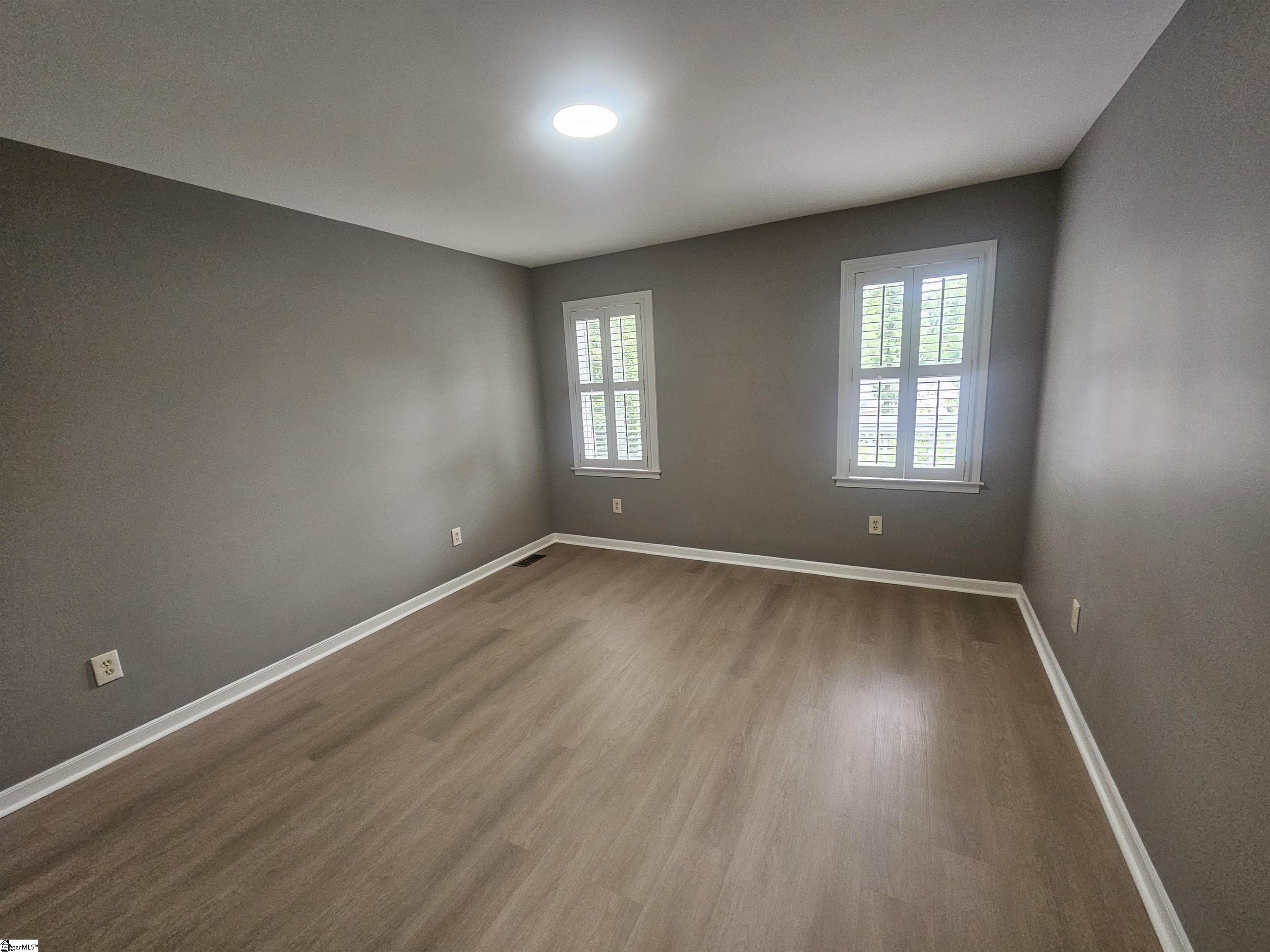 803 Dillard Road Greer, SC 29650 - Photo 19 of 33
