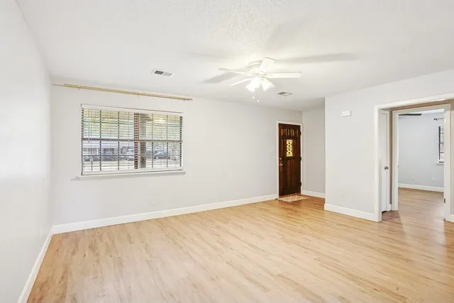 $220,000 | 16 Hickory Drive, Covington, LA 70433